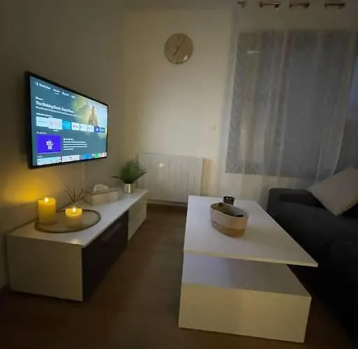 Διαμέρισμα Neuf Equipe *