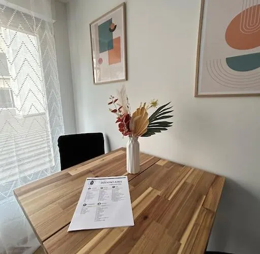 Neuf Equipe * Digne-les-Bains