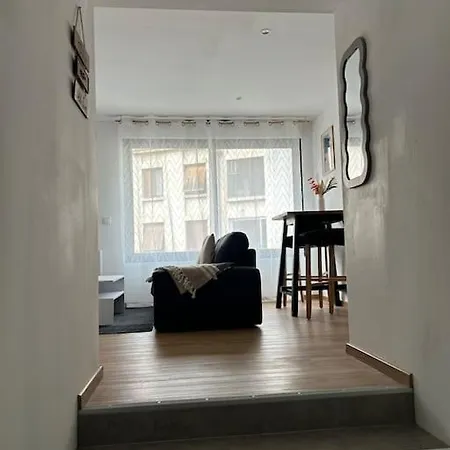 Neuf équipé Appartement